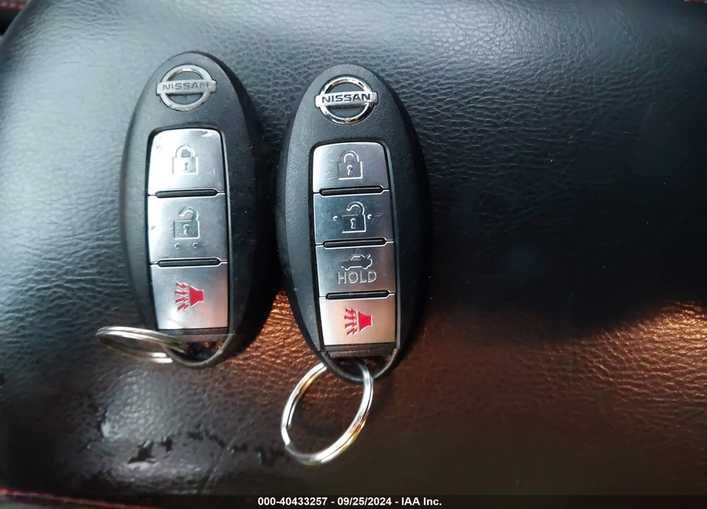 2013 NISSAN ROGUE SV W/SL PKG VIN: JN8AS5MV0DW116243