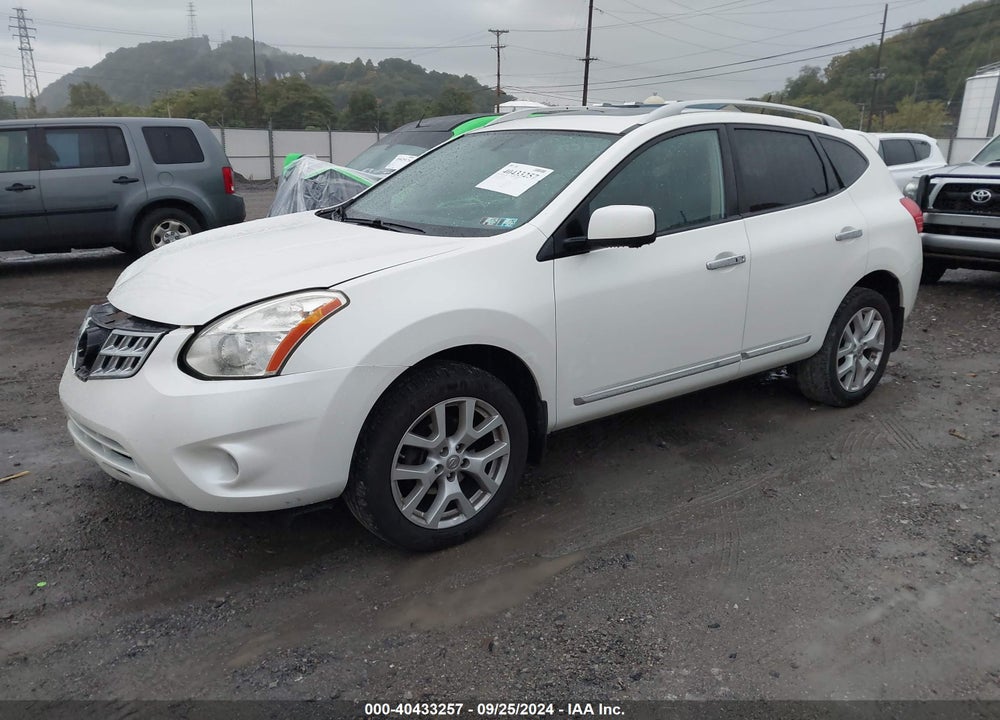 2013 NISSAN ROGUE SV W/SL PKG VIN: JN8AS5MV0DW116243