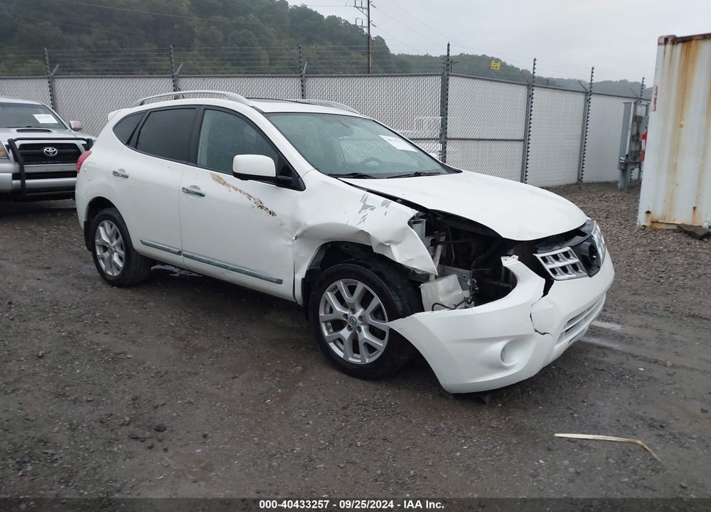 2013 NISSAN ROGUE SV W/SL PKG VIN: JN8AS5MV0DW116243