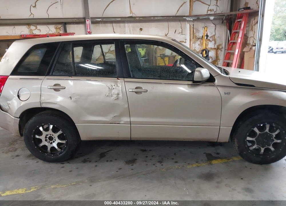 2007 SUZUKI GRAND VITARA VIN: JS3TE941074200144