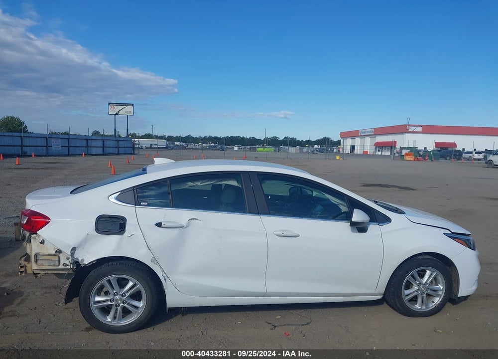 2017 CHEVROLET CRUZE LT AUTO VIN: 1G1BE5SM3H7196504