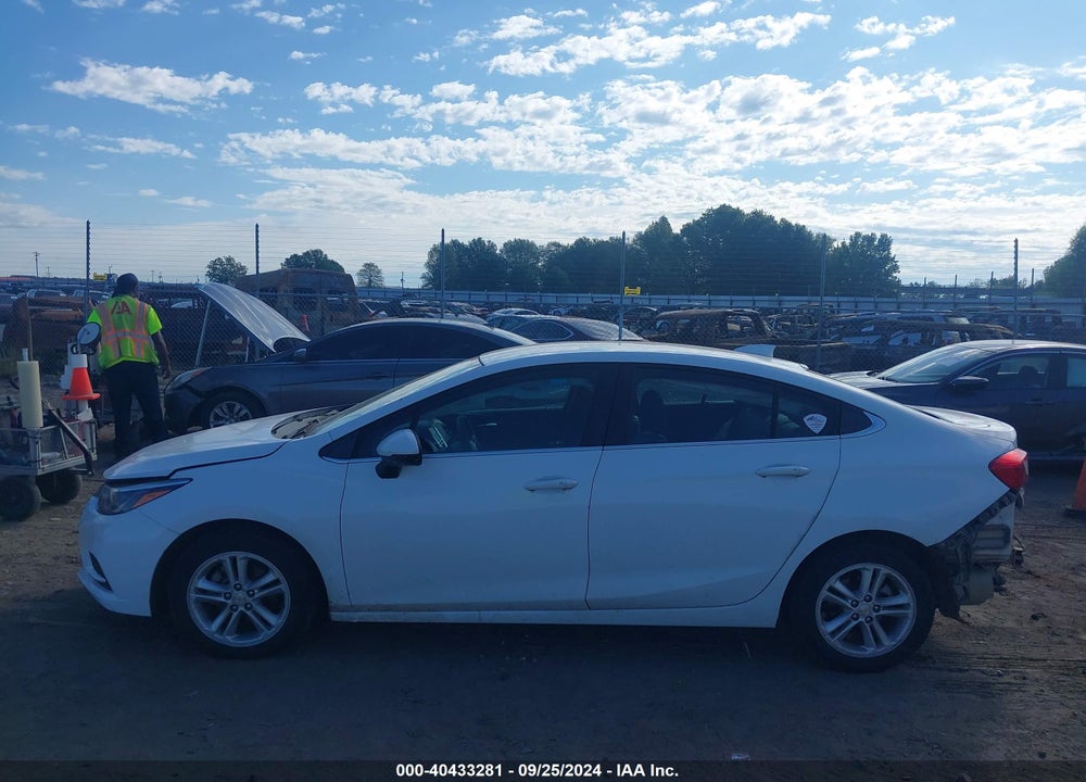 2017 CHEVROLET CRUZE LT AUTO VIN: 1G1BE5SM3H7196504