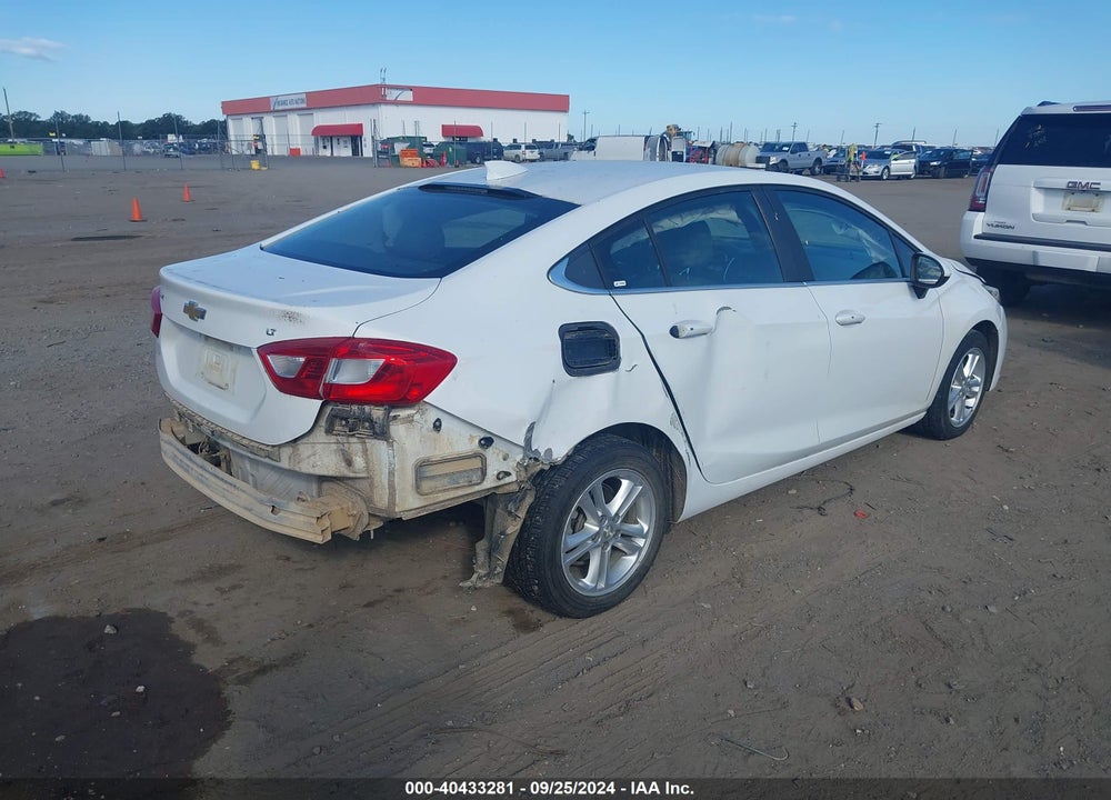 2017 CHEVROLET CRUZE LT AUTO VIN: 1G1BE5SM3H7196504