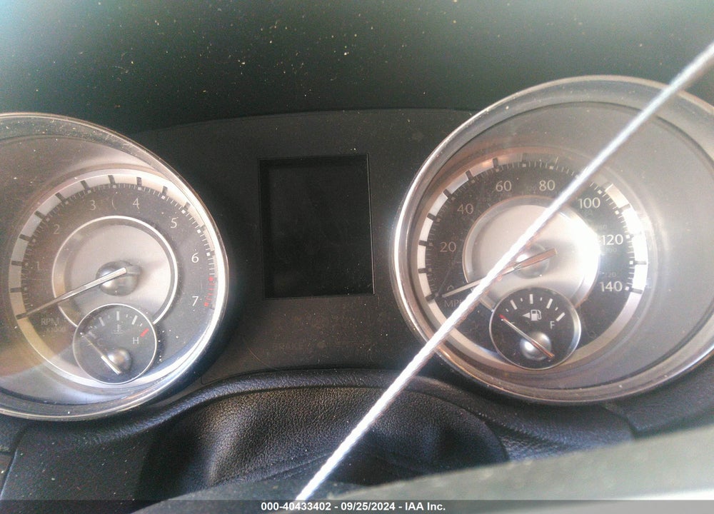 2014 CHRYSLER 300 VIN: 2C3CCAAG5EH184347