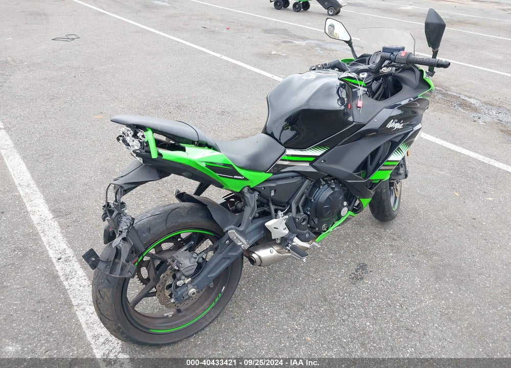 2017 KAWASAKI EX650 F VIN: JKAEXEK12HDA01222