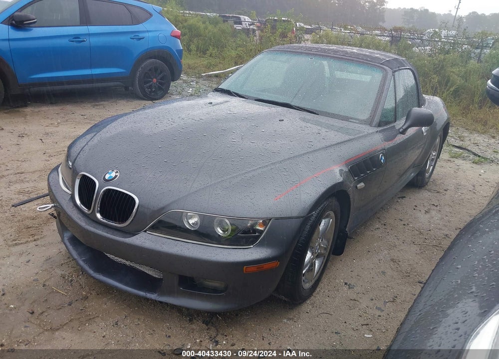 2000 BMW Z3 2.3 VIN: WBACH9347YLG05555