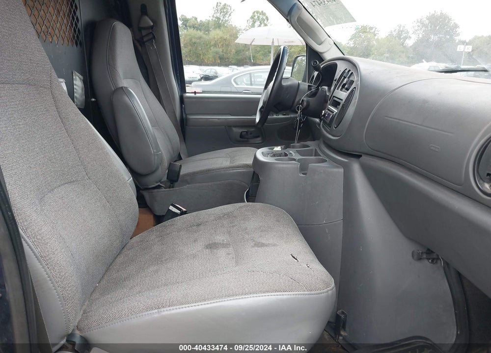 2004 FORD E-150 COMMERCIAL/RECREATIONAL VIN: 1FTRE14W54HB53901