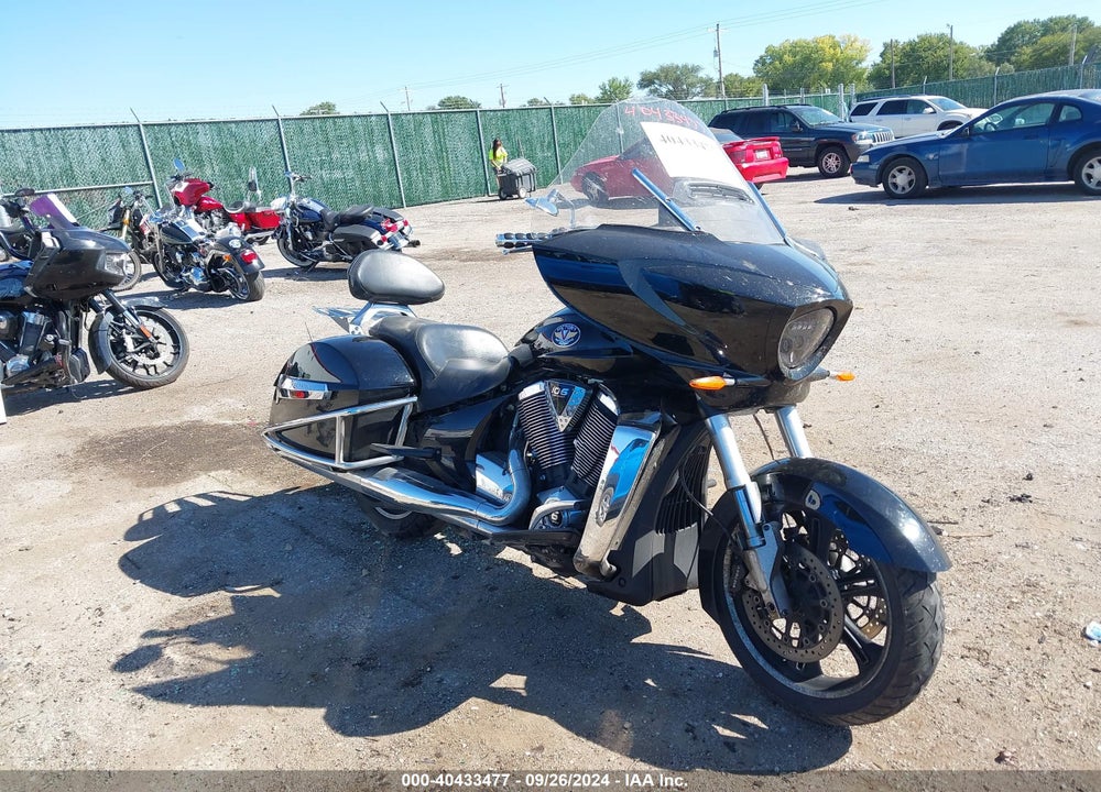 2011 VICTORY MOTORCYCLES CROSS COUNTRY STANDARD VIN: 5VPDB36N4B3006158