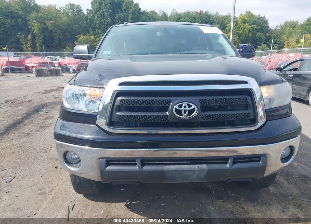 2012 TOYOTA TUNDRA GRADE 5.7L V8 VIN: 5TFDY5F17CX224689