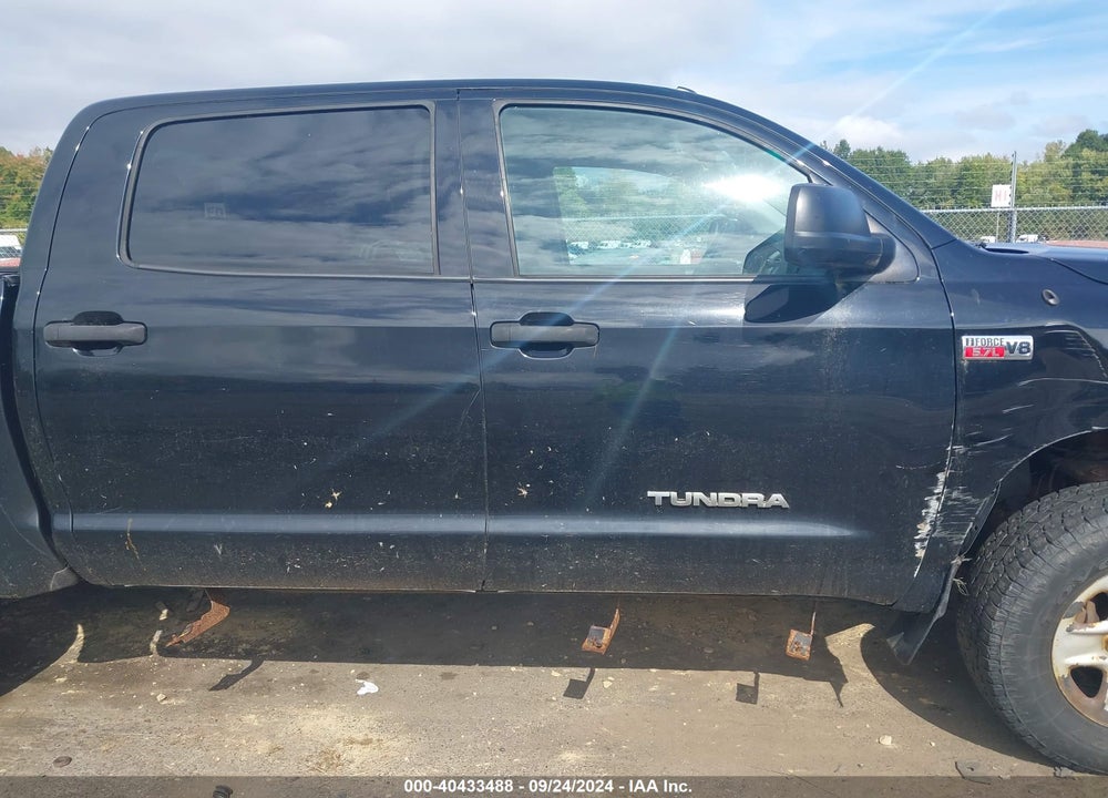 2012 TOYOTA TUNDRA GRADE 5.7L V8 VIN: 5TFDY5F17CX224689
