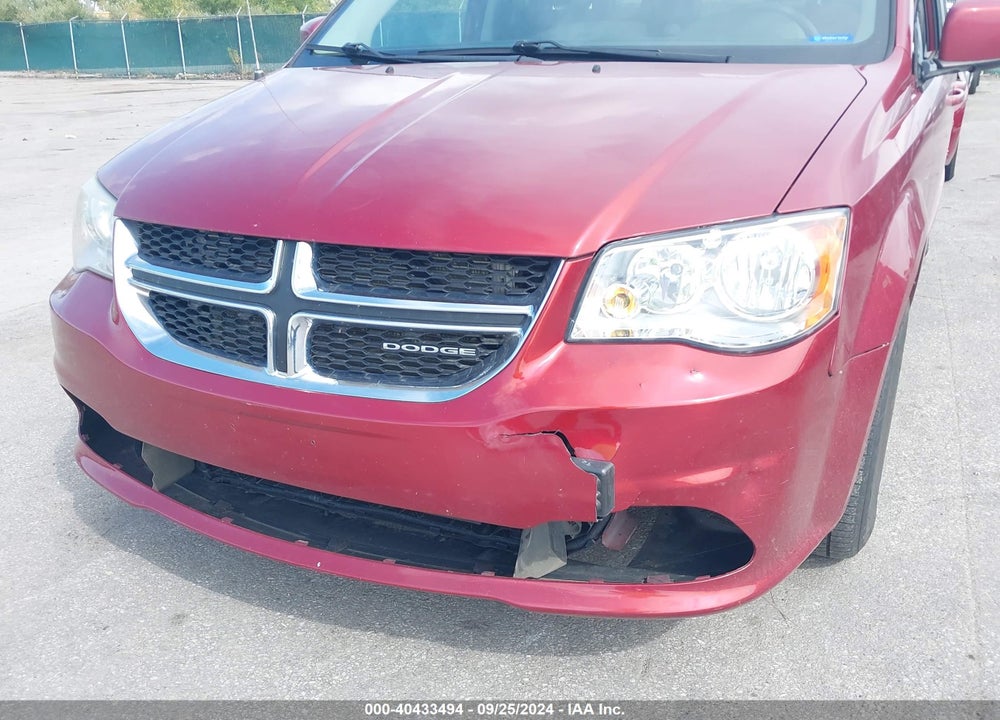 2011 DODGE GRAND CARAVAN MAINSTREET VIN: 2D4RN3DG3BR710698