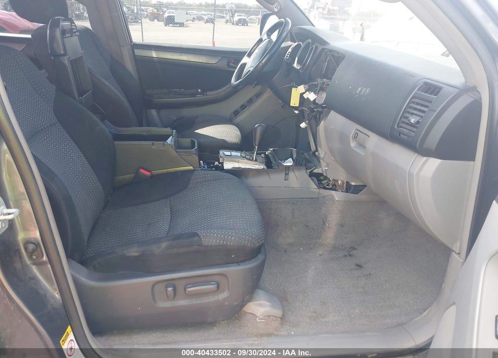 2006 TOYOTA 4RUNNER SR5 SPORT V8 VIN: JTEBT14R160064227