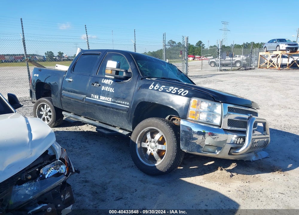 2013 CHEVROLET SILVERADO 1500 LT VIN: 3GCPKSE73DG256323