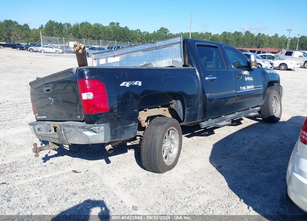 2013 CHEVROLET SILVERADO 1500 LT VIN: 3GCPKSE73DG256323