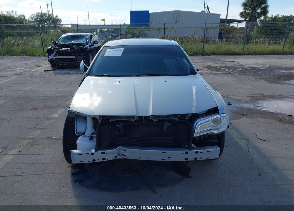 2020 CHRYSLER 300 TOURING L VIN: 2C3CCAAG3LH193996