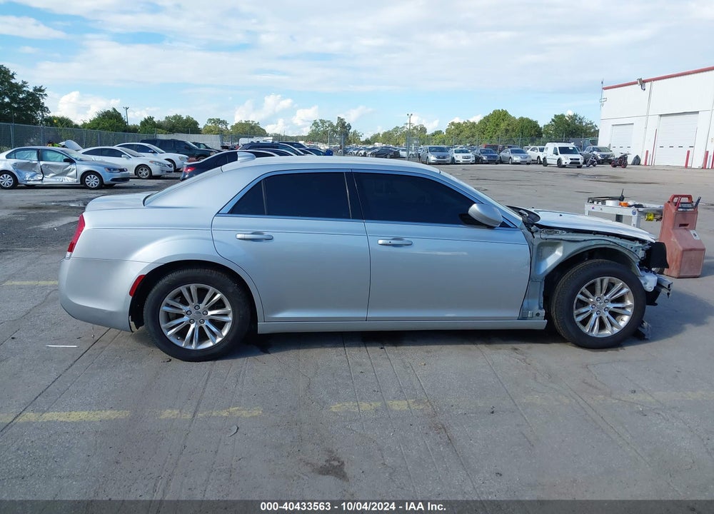 2020 CHRYSLER 300 TOURING L VIN: 2C3CCAAG3LH193996
