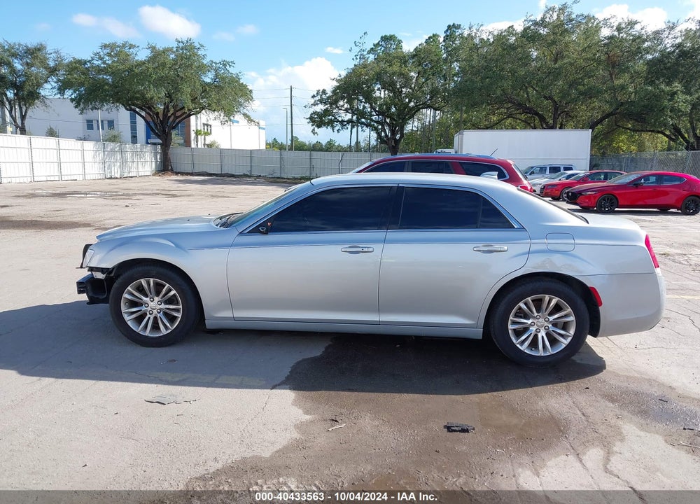 2020 CHRYSLER 300 TOURING L VIN: 2C3CCAAG3LH193996