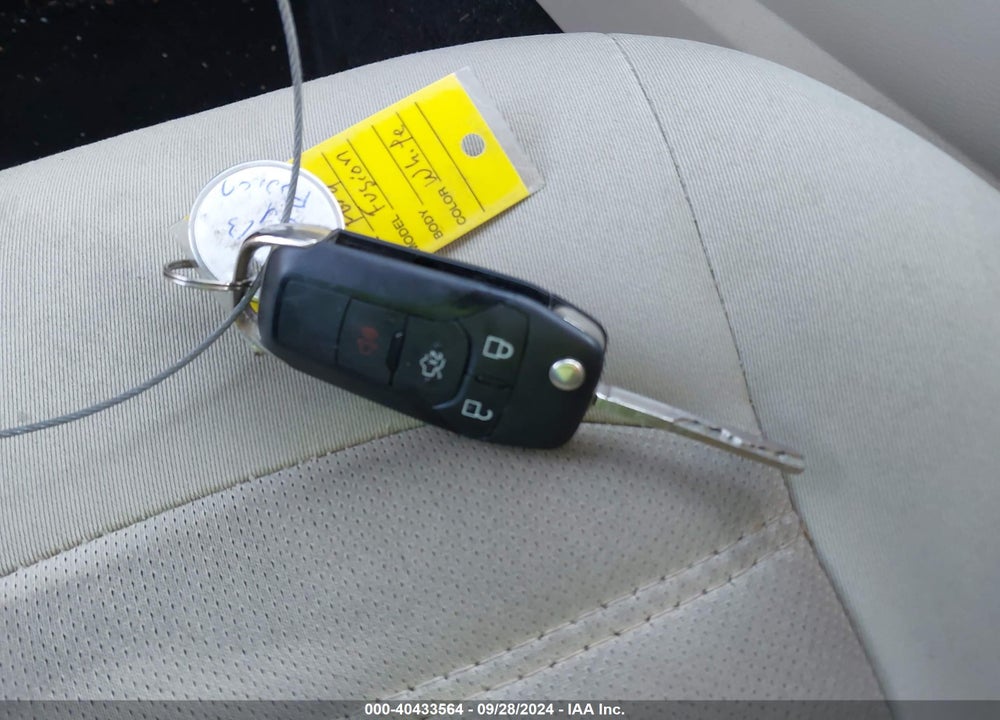 2013 FORD FUSION SE VIN: 3FA6P0H74DR310493