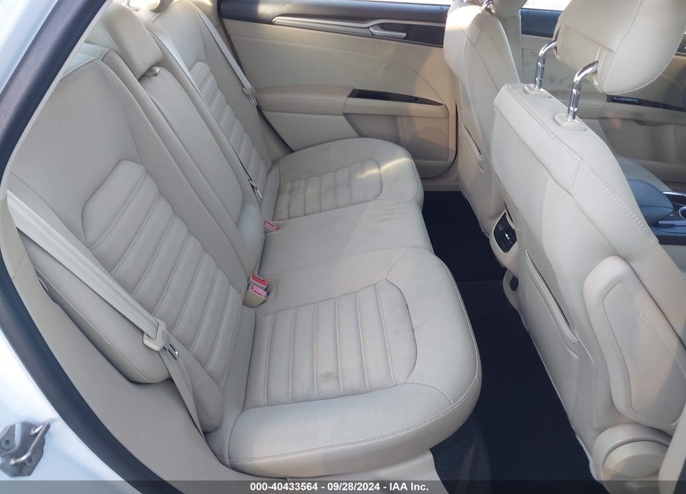 2013 FORD FUSION SE VIN: 3FA6P0H74DR310493