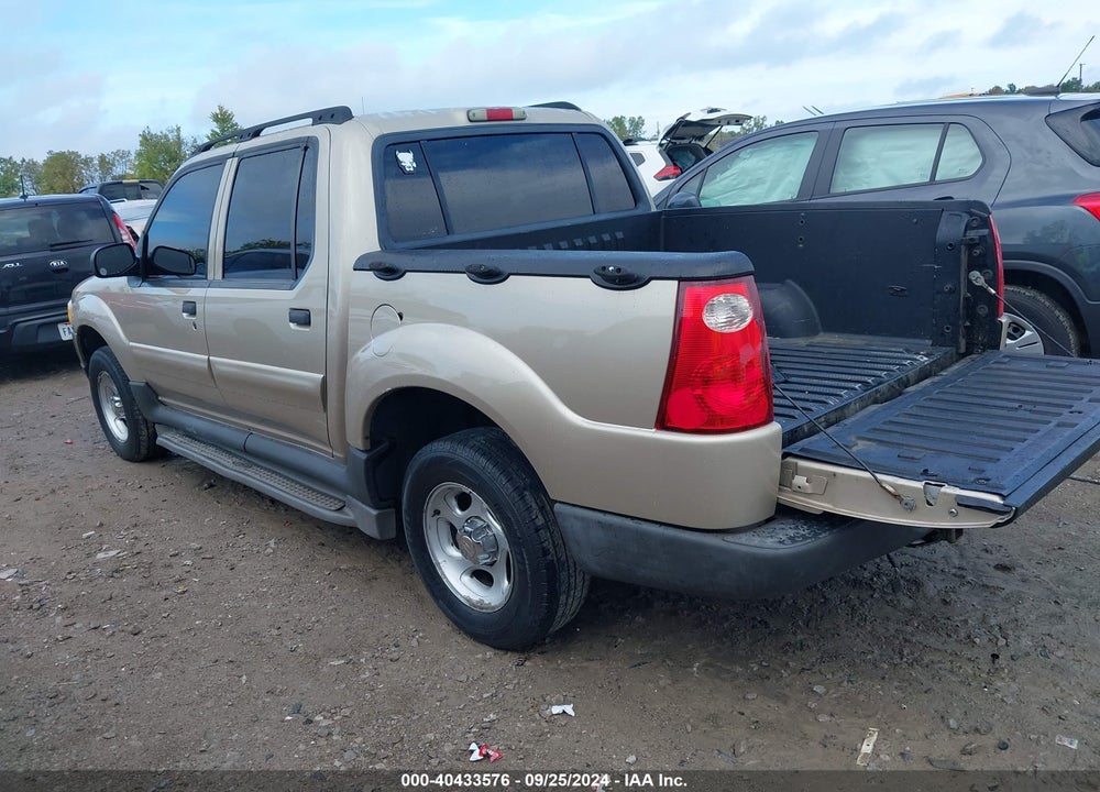 2004 FORD EXPLORER SPORT TRAC ADRENALIN/XLS/XLT VIN: 1FMZU77K64UA70768