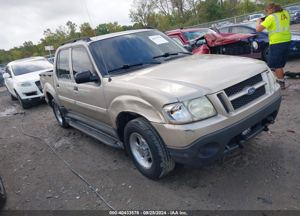 2004 FORD EXPLORER SPORT TRAC ADRENALIN/XLS/XLT VIN: 1FMZU77K64UA70768