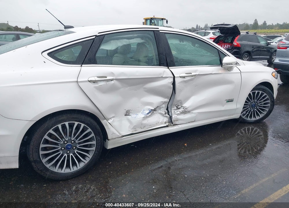 2018 FORD FUSION ENERGI VIN: 3FA6P0SU8JR260899