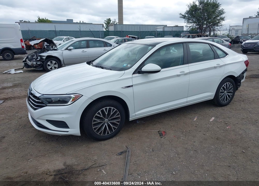 2019 VOLKSWAGEN JETTA 1.4T SEL VIN: 3VWE57BU2KM049231