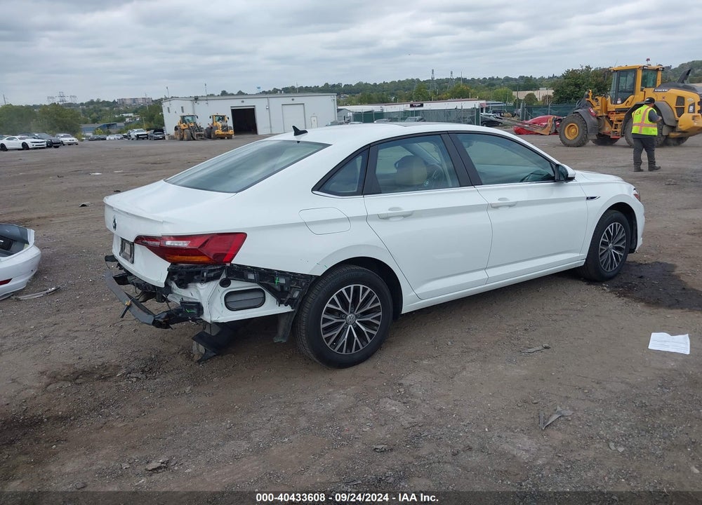 2019 VOLKSWAGEN JETTA 1.4T SEL VIN: 3VWE57BU2KM049231