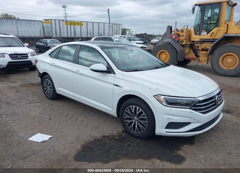 2019 VOLKSWAGEN JETTA 1.4T SEL VIN: 3VWE57BU2KM049231