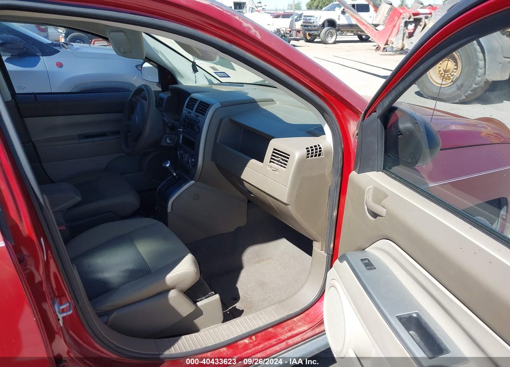 2007 JEEP COMPASS SPORT VIN: 1J8FF47W27D585797
