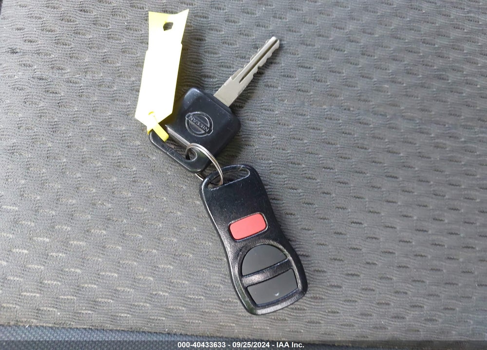 2002 NISSAN XTERRA XE VIN: 5N1ED28T22C594981