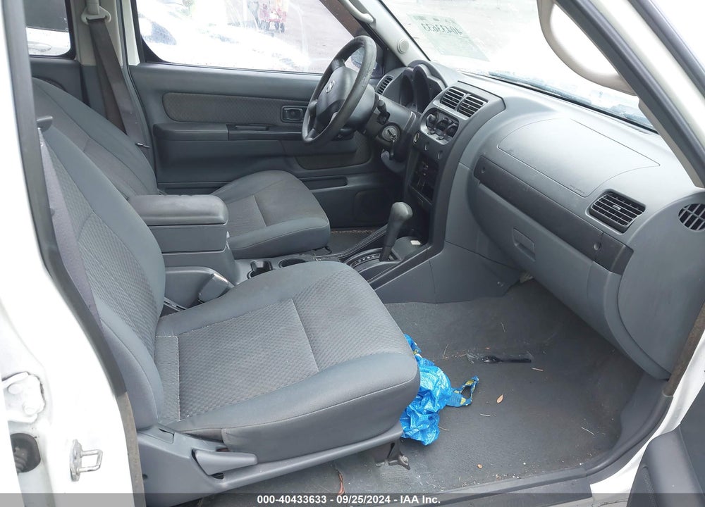 2002 NISSAN XTERRA XE VIN: 5N1ED28T22C594981