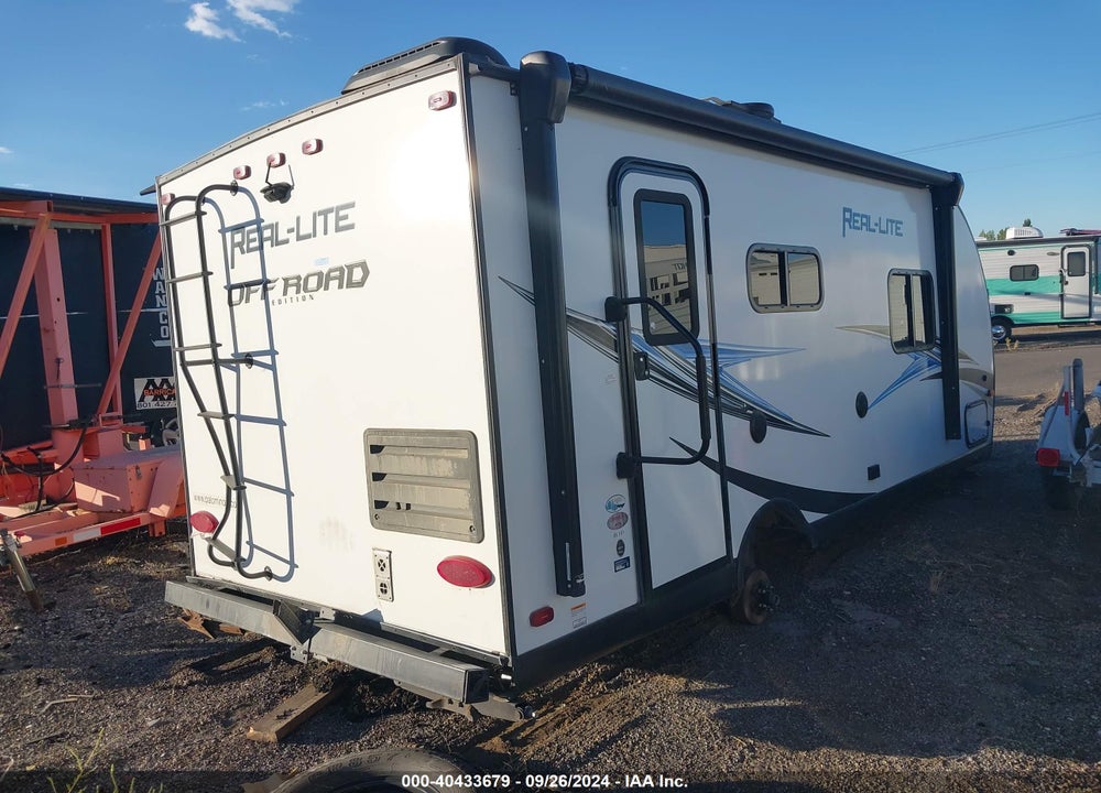 2019 FOREST RIVER OTHER VIN: 4X4TPAT18KN110085