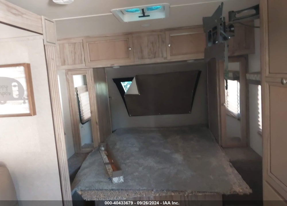 2019 FOREST RIVER OTHER VIN: 4X4TPAT18KN110085