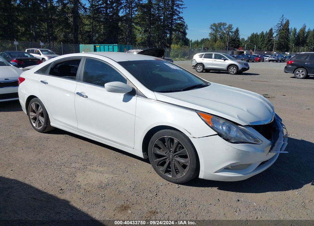 2011 HYUNDAI SONATA SE VIN: 5NPEC4AC4BH083094