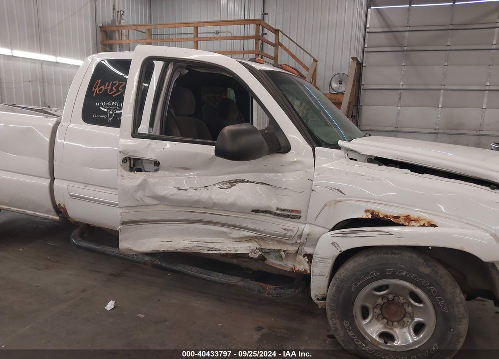 2004 CHEVROLET SILVERADO 2500HD LS VIN: 1GCHK29284E346416