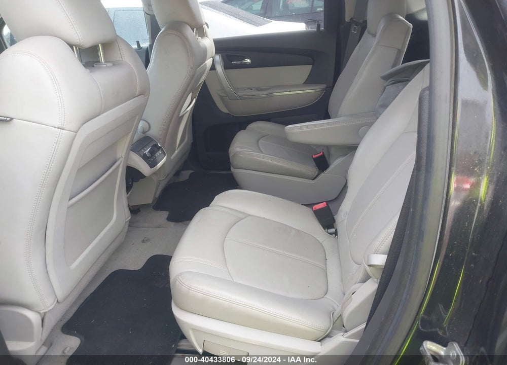 2010 GMC ACADIA SLT-1 VIN: 1GKLRMED3AJ247180