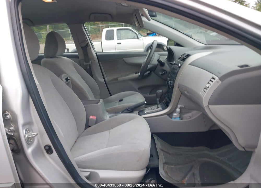 2010 TOYOTA COROLLA LE VIN: 1NXBU4EE0AZ239045