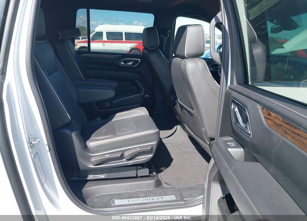 2023 CHEVROLET SUBURBAN 2WD PREMIER VIN: 1GNSCFKD9PR387180