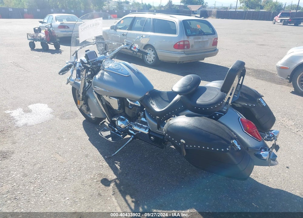 2004 HONDA VTX1800 S3 VIN: 1HFSC49N64A200652