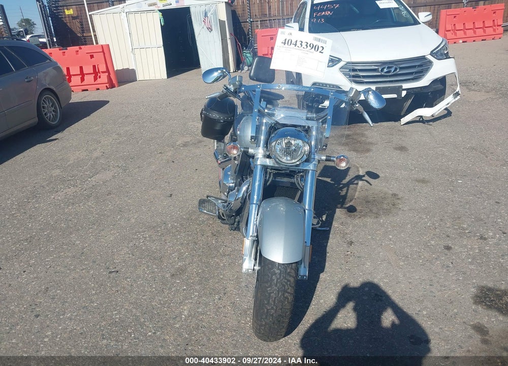 2004 HONDA VTX1800 S3 VIN: 1HFSC49N64A200652