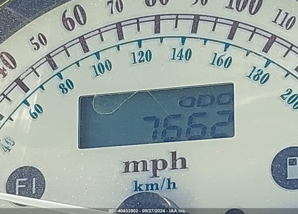 2004 HONDA VTX1800 S3 VIN: 1HFSC49N64A200652