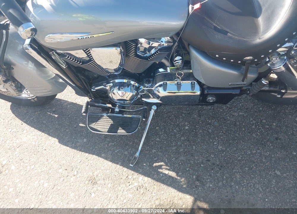 2004 HONDA VTX1800 S3 VIN: 1HFSC49N64A200652