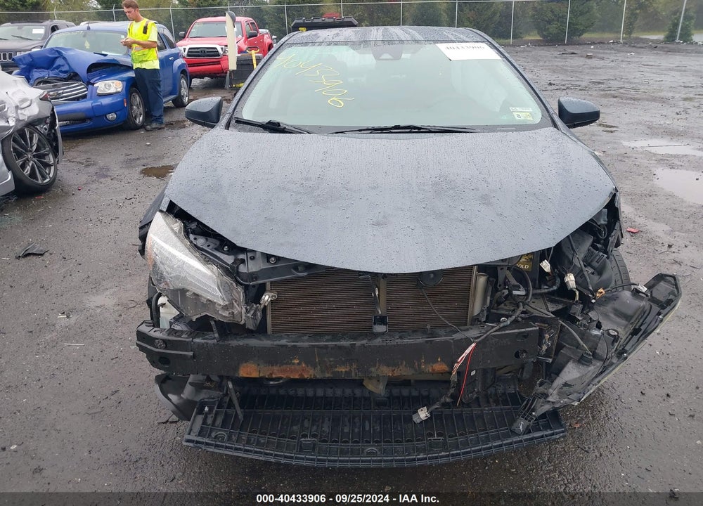 2017 TOYOTA COROLLA LE VIN: 2T1BURHE7HC959088