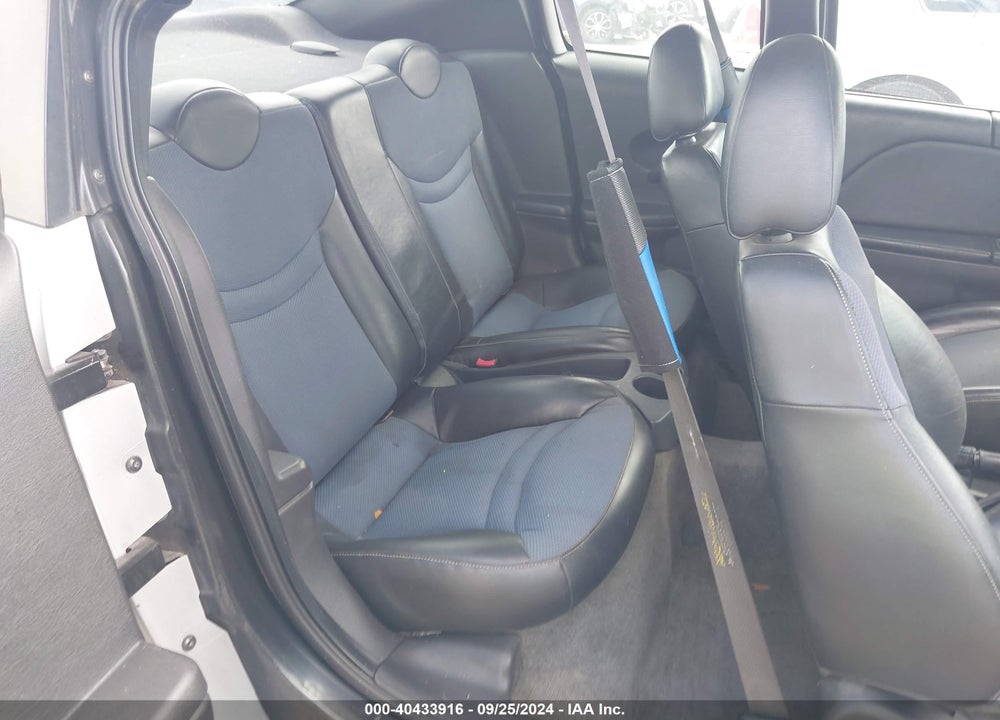 2004 SATURN ION RED LINE VIN: 1G8AY12P04Z213166