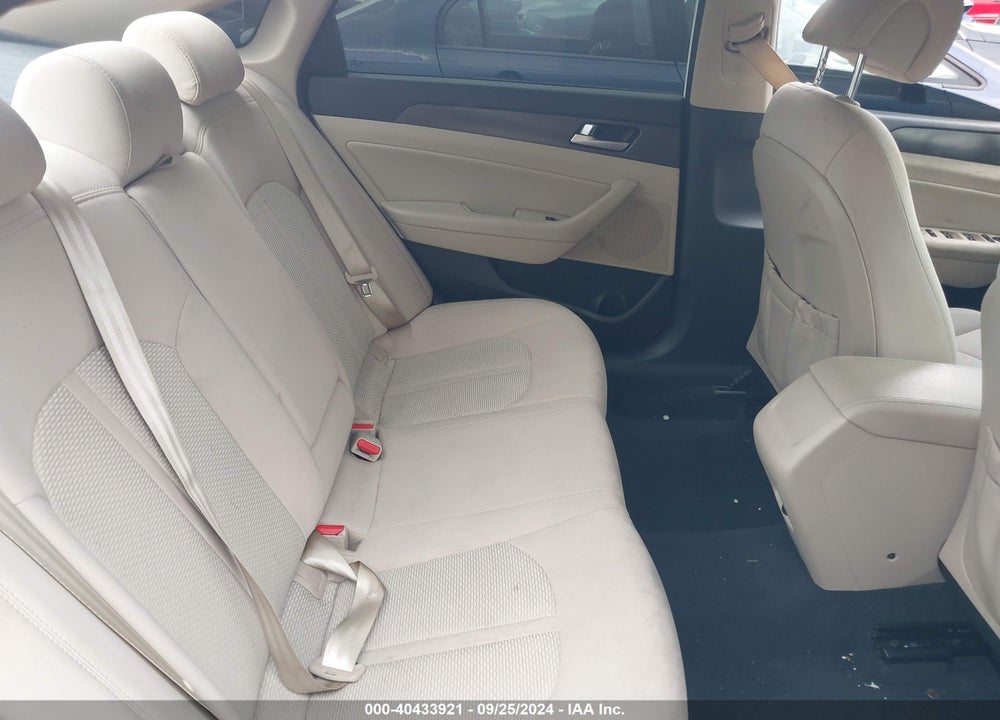 2017 HYUNDAI SONATA SPORT VIN: 5NPE34AF2HH480354