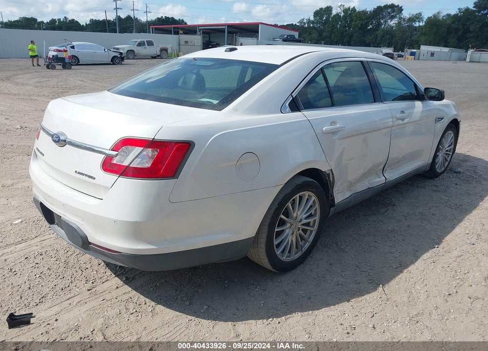 2010 FORD TAURUS LIMITED VIN: 1FAHP2FW0AG133989