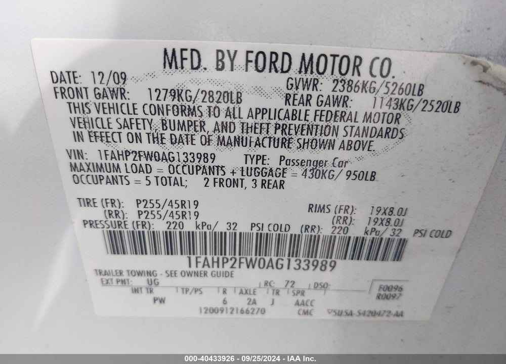 2010 FORD TAURUS LIMITED VIN: 1FAHP2FW0AG133989
