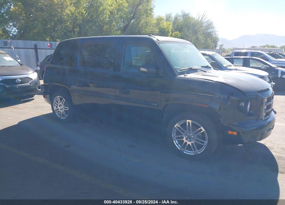 2014 AM GENERAL MV-1 VIN: 57WML1A66EM101072