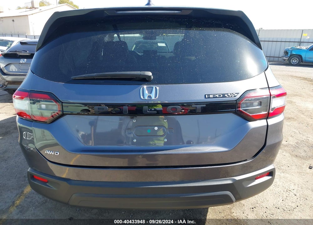 2023 HONDA PILOT AWD LX VIN: 5FNYG1H21PB027293